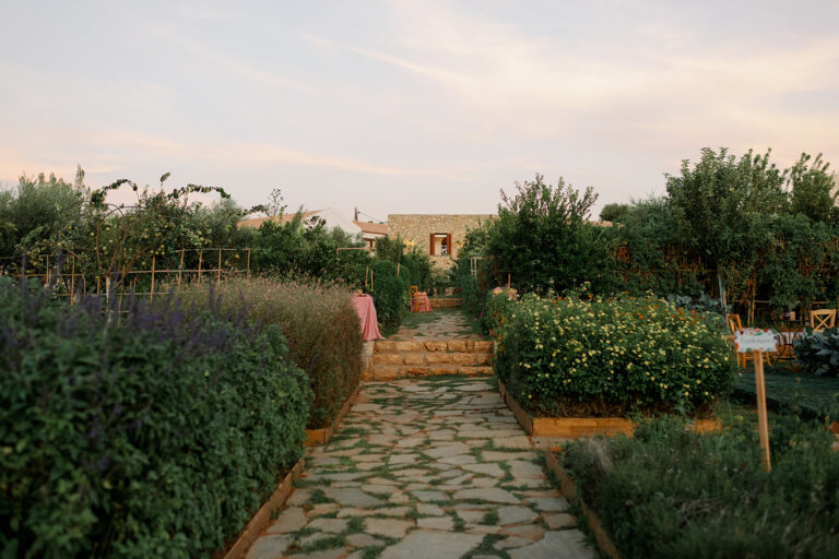 Wedding Photographer Greece – Santorini, Zakynthos and the Greek Islands